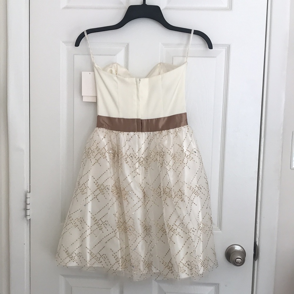 Jessica McClintock Cream and Gold Sparkly Glitter Strapless Formal Dress, Size 3 - Picture 2 of 8